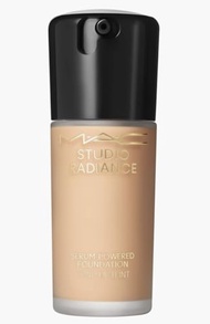 MAC Studio Radiance Serum Powered Foundation NW15