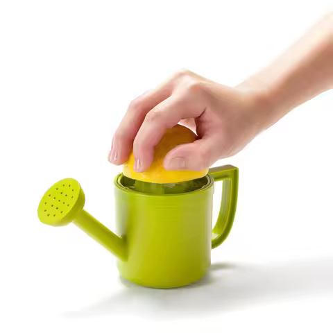 1PCS Watering can lemon manual juicer, watering can juicer, lemon juicer