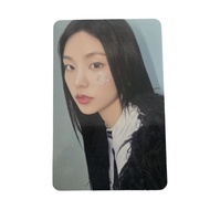 Itzy - Yeji (Gold) Standard Ver. Photocard