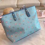 COACH woman handbag grade hight qualily