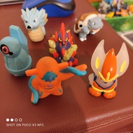 Pokemon Takara Tomy finger dolls set (Beldum Deoxyz, Cinderace, Seadra, Gigalith, Blastoise)