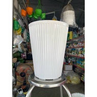 Striped round plastic pot 38cm, height 49cm white