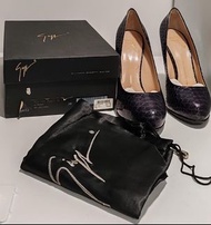 Giuseppe Zanotti 紫色蛇紋高跟鞋