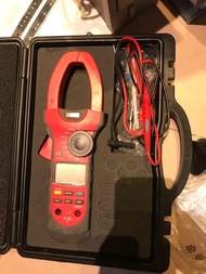 UNI-T UT208 Digital Clamp Multimeter.