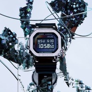 卡西歐 CASIO G-SHOCK GM5600 GM5600RW GM-5600 GM-5600RW GM-5600RW-1 GM-5600RW-1D GM-5600RW-1 手錶 錶 平行進口貨品