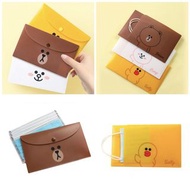 包郵現貨 Line Friends Brown熊大 Cony Sally 口罩套 Mask Folder