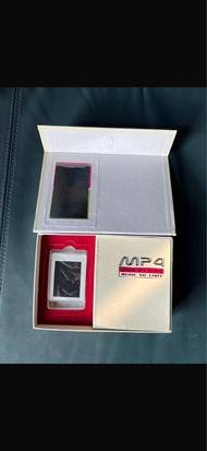 MP4 數碼音樂播放器