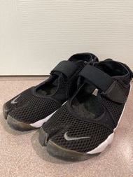 ♻️ Nike WMNS AIR RIFT 忍者鞋 分趾鞋｜黑色 24cm