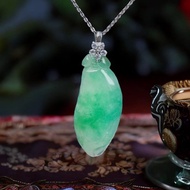 冰飄陽綠翡翠福瓜吊飾 925純銀墜頭 | 天然緬甸玉翡翠A貨 | 送禮