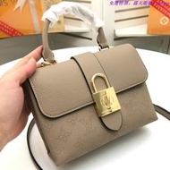 免運特價新款LV路易威登女包 2021新款肩背手提女包 真皮單肩女包 斜跨包真牛皮女包 潮流商務公事女包