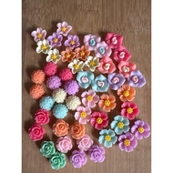 RM4.50/50 pieces : TF-807 - Resin - Bunga - Flower - 1.3 cm to 1.5 cm