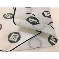 （全新附原包裝 包裝泛黃 內容物完好）Pierre Balmain 深綠邊透光絲巾手帕 日本製 100%棉