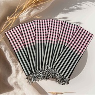 Southern bandana Type 2 - 1m7x0m6 Material: cotton20% poly80% Weight: 120g.