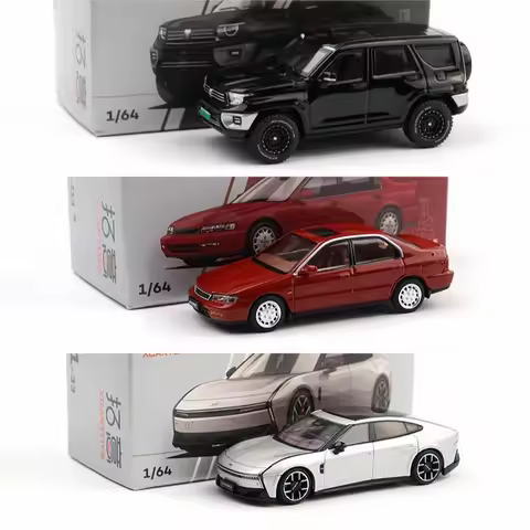 Xcartoys 1:64 Tank700 Police Accord Gen.5 Red THE NEXT P7 Silver Diecast Model Car