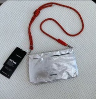 Topologie Flat Sacoche 摺疊小號斜背包 信封包 輕便百搭 香港發貨