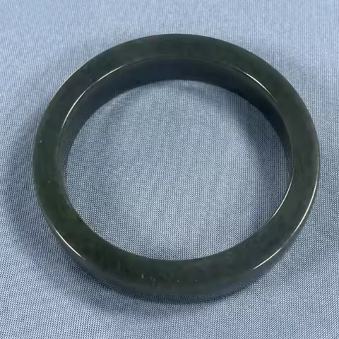Black sapphire black jade bracelet bracelet thick round Fiona Fang ring.
