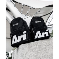 กระเป๋าเป้สะพายหลัง ARI KIDS ESSENTIAL BACKPACK มี 2 ขนาดให้เลือก!!มีถุงอาริให้ เป้ (ผู้ใหญ่)