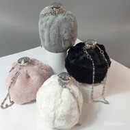 Furry Wine Jug Bucket Bag Plush Mini Small Bag Female Trendy Cute Wine Jug Bag Chain Shoulder Messen