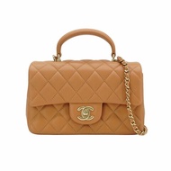 Chanel 展示品 Coco Handle 羊皮淡金鍊迷你手把斜背口蓋包(AS2431-奶茶色)