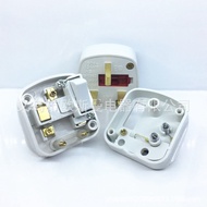 British Standard Square Pin Plug Hong Kong Triangle Wiring Plug with Switch/Sheath/Fuse Indicator BS