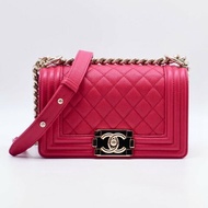 CHANEL Boy20 粒面牛皮口蓋包 - 桃紅金23開
