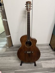 Merida 電木吉他