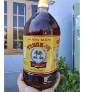 2 bottles of fish sauce with 3 crabs, 1.8ml bottle, concentrated and delicious, always new with expi