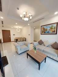 80平方米2臥室公寓 (平盛) - 有2間私人浴室 (Lak's Plus apartment at Vinhomes Central Park)