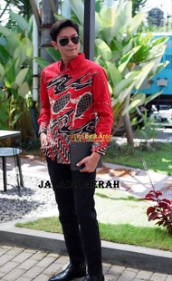 Jalada Merah Kemeja Batik Pria Slim Fit  Lengan Panjang Atasan Batik Warna Merah