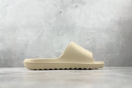 Adidas Yeezy Slide 沙色拖鞋