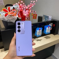 Vivo Y100 warna ungu