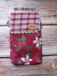Túi điện thoại đeo chéo vải hoa 3 ngăn 96k