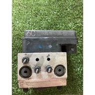 toyota hilux kun25 6C abs pump