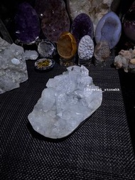 鑽石魚眼石 軟糖共生