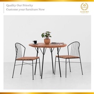 Set Meja Makan Outdoor Bundar 2 Kursi Bahan Besi dan Kayu Jati Tpk