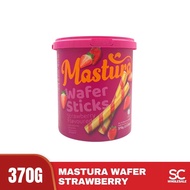 Julie's Mastura Wafer Sticks Strawberry 370g