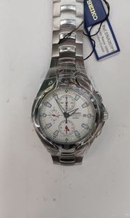 網上瘋傳視頻 ( Vintage Seiko Shopping in Hong Kong at Bob Lai Co的主角錶 ) Vintage Seiko 7T32 Alarm Chronograp