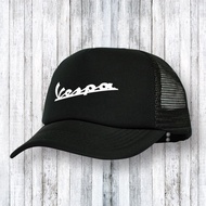 Topi Trucker Logo Vespa