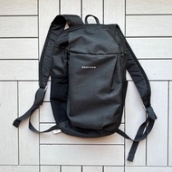 Quechua 10L 輕便背包