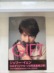 言承旭寫真集《GIFT》2013 Fanmeeting全新（未除膠膜）