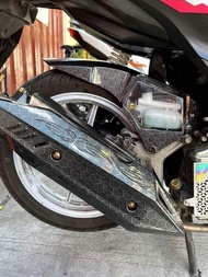 Carbon Heatguard for Honda Click V3 carbon garnish fit to Click V3 and V2