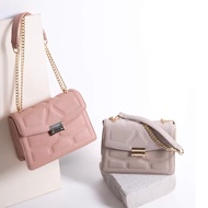 Berry*enka Shoulder Bag