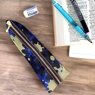 【波洛克】榻榻米邊飾 四面體筆袋 潑灑 油漆 繪畫感 墨水 藍色 金色