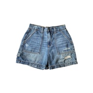 Excellent American-made women's jean shorts (size xs waist 68-71) brand CELLO