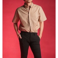era-won เสื้อเชิ้ต แขนสั้น คอปก รุ่น Oxford Short-Sleeved Shirt สี Sand beige