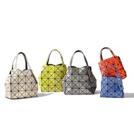 BaoBao Lucent CARAT.