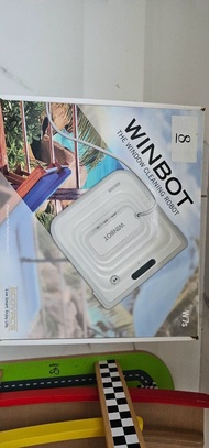 Winbot 抹窗機械人