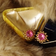 古董古典金色爪鑲粉紅萊茵石夾式耳環 C389