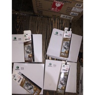 Maries charchoal regular pencil c7300-2 soft,730-4 neutral, 7300-6 soft, c7300-8 super soft unit