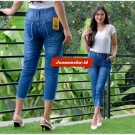 Madelyn jeans 7/9 - jeans elastic waistWanita - Women's jeans with claw motif - Jeans Wanita 7/9 - r